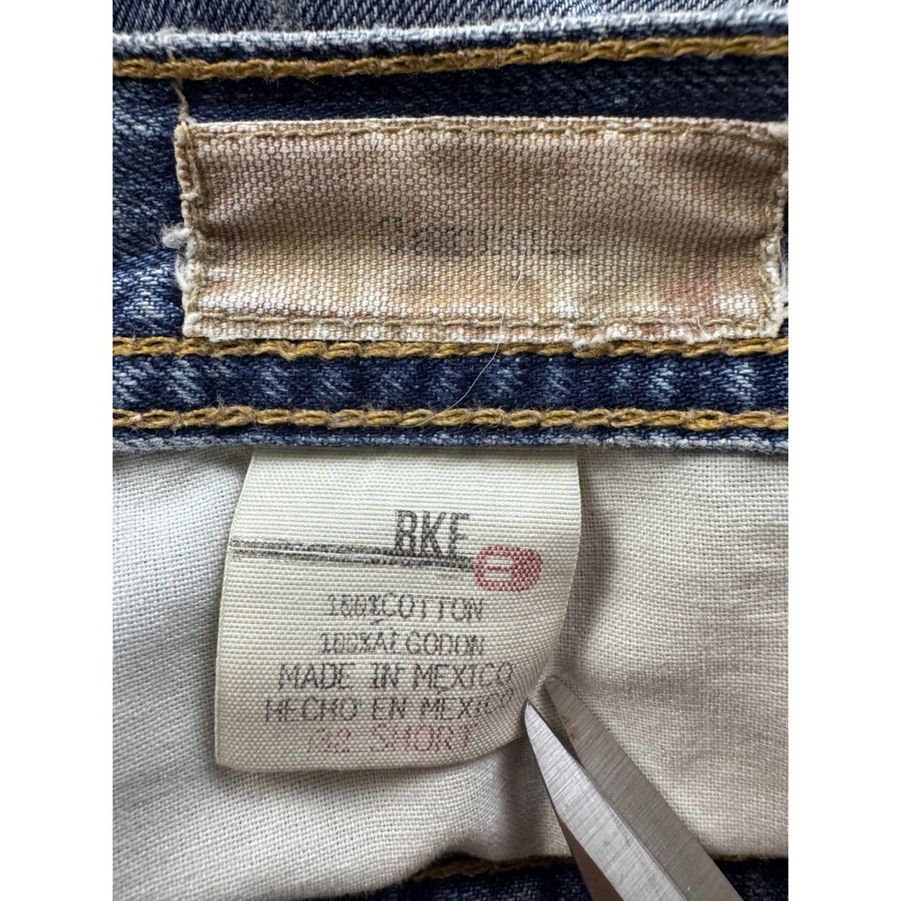 BKE Mens Bootcut Distressed Light Wash Denim Jeans 32 Short 34x30 Actual - Picture 5 of 8